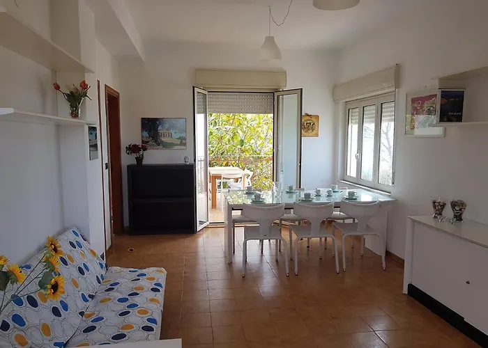 House Mizzica Che Mare! Holiday home *